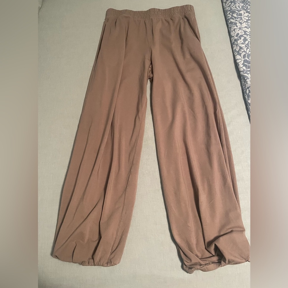 Free People Hot Shot Crossover set